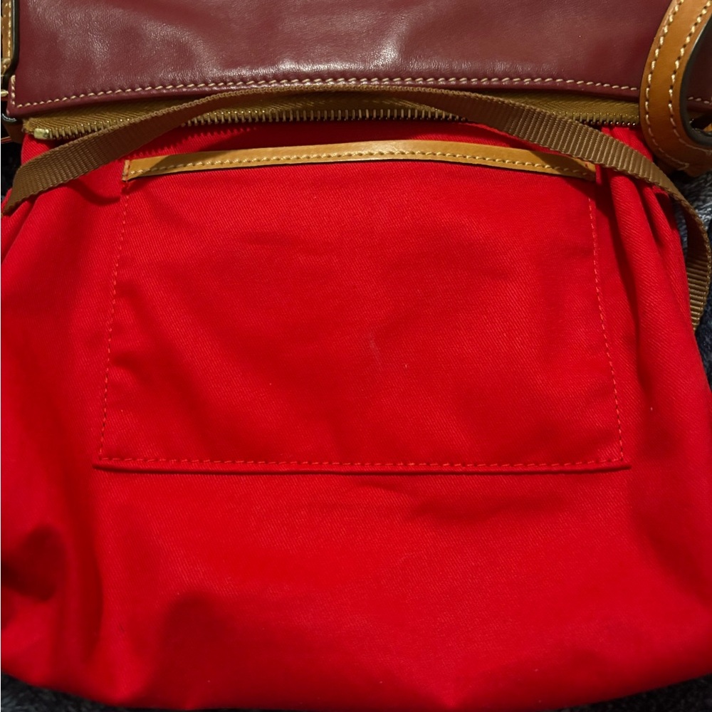 Dooney & Bourke mulberry and Tan Crossbody Bag - Picture 8 of 13